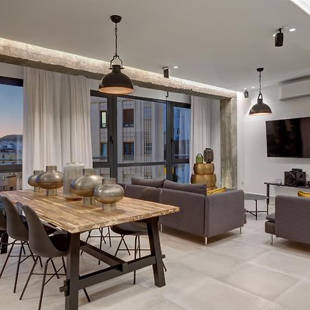 Apartment Tribuna Center By Seric,15' Walking To The Beach Málaga Extérieur photo
