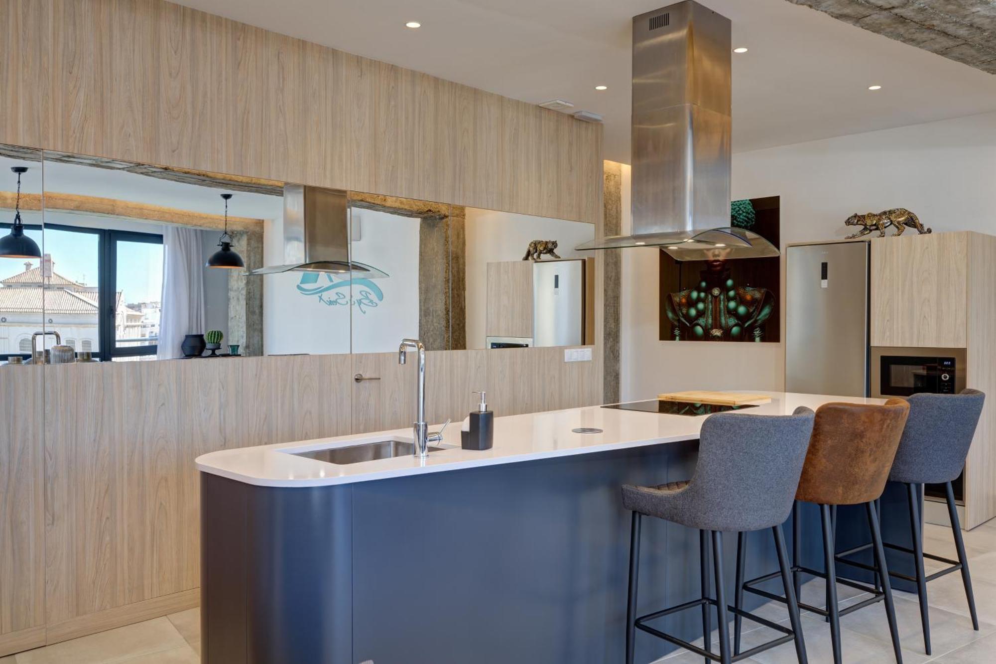 Apartment Tribuna Center By Seric,15' Walking To The Beach Málaga Extérieur photo