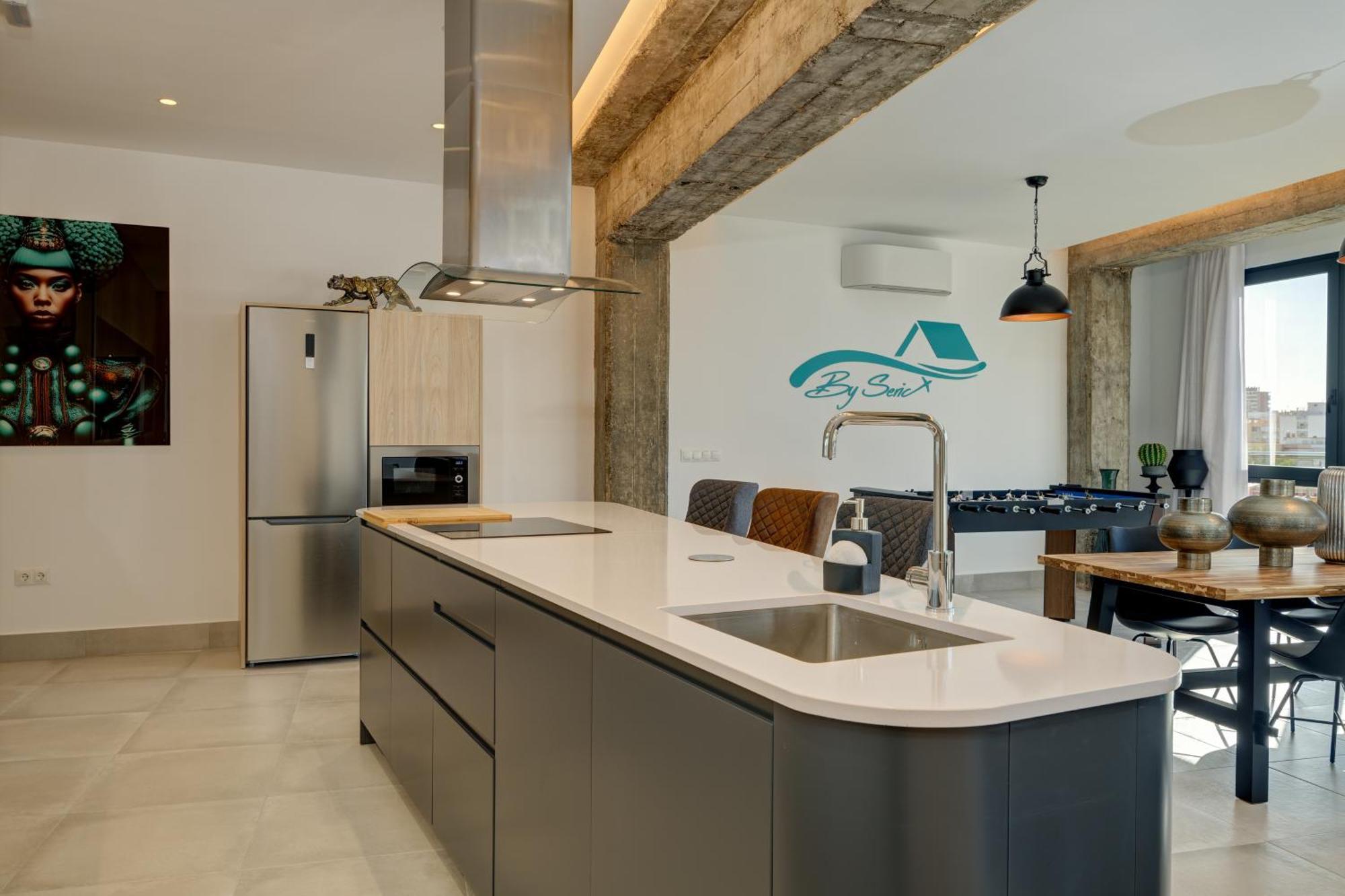 Apartment Tribuna Center By Seric,15' Walking To The Beach Málaga Extérieur photo